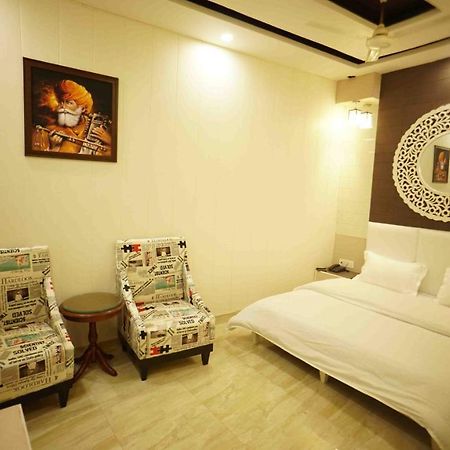 Hotel Soluxe Yamunānagar Εξωτερικό φωτογραφία