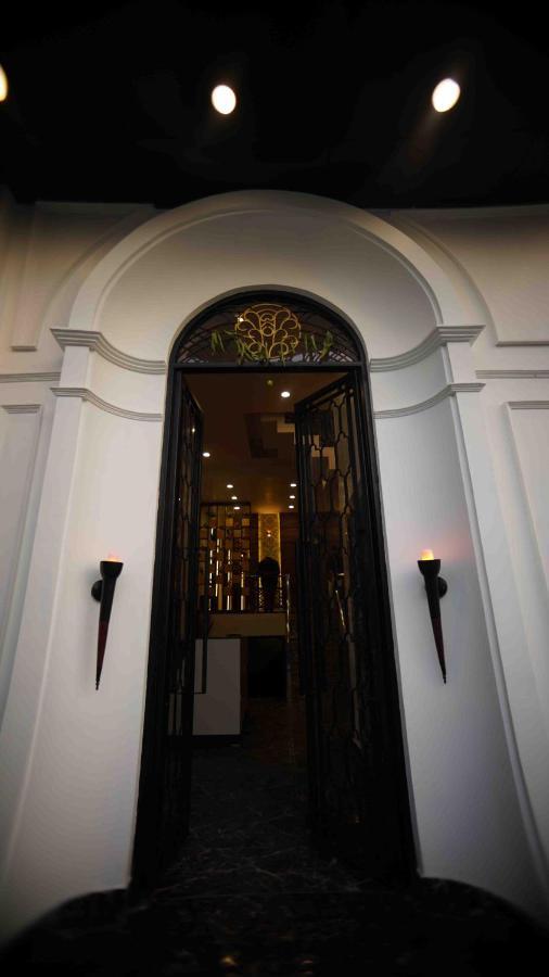 Hotel Soluxe Yamunānagar Εξωτερικό φωτογραφία