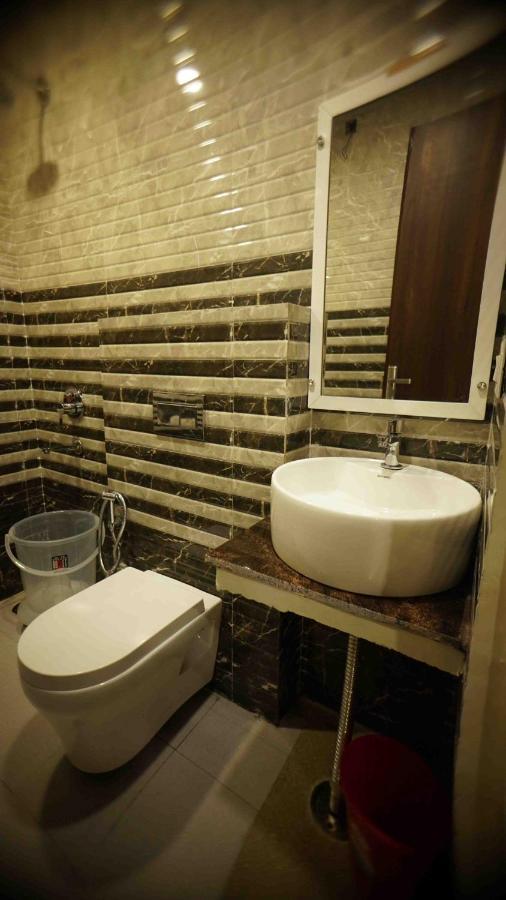 Hotel Soluxe Yamunānagar Εξωτερικό φωτογραφία