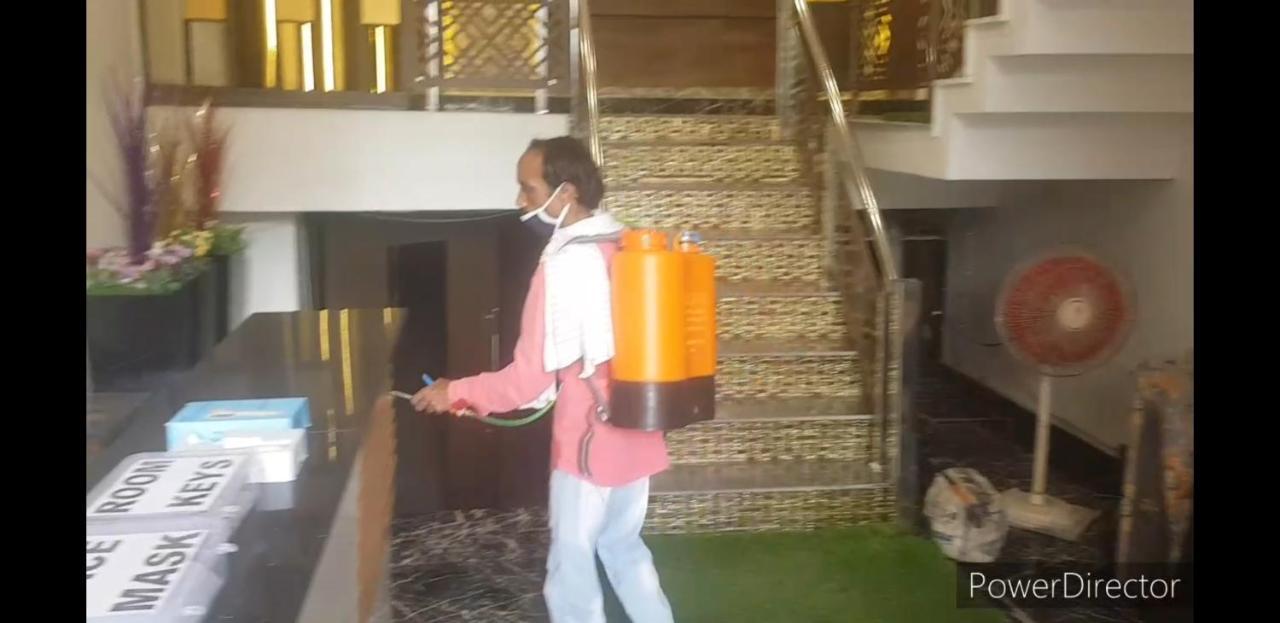 Hotel Soluxe Yamunānagar Εξωτερικό φωτογραφία